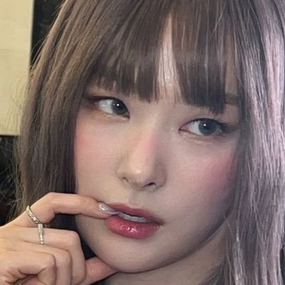 Seulgi's gf ✩°。⋆⸜ 🎧✮
♡ Stay Luvie Nctzen Exo-l ♡
She/her | '04 line | Slytherin