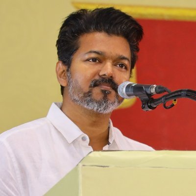 தமிழனாக உணர்வதில் கர்வமும் பெருமையும் கொள்பவன்./Belongs to Tamilian Stock!
