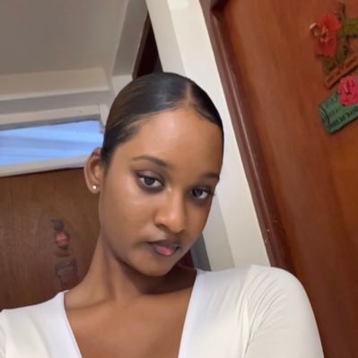 leila_lcm's profile picture. insta : Leilaalcm🪷