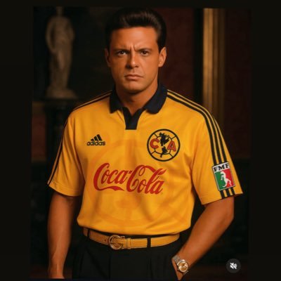 El equipo de mis amores las gloriosas Águilas del América 💛💙🦅. Me mama como juega el Real Madrid 🇪🇸 Liverpool 🏴