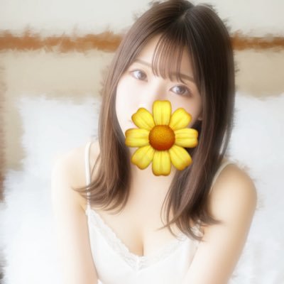 ランジェリーお譲りいたします✨️20代 / 元アイドル / 157cm / Cカップ / 郵送のみ📮体臭が甘くて癖になる香りといわれます❣着用待ちは3週間ほど👗DM おまちしてます💞