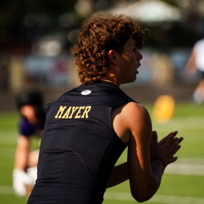 Sophomore Quarterback @NewburyParkHS 805-663-4091