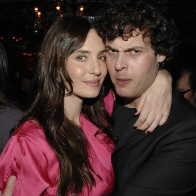 britmoller's profile picture. EmoFi