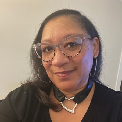 MrsD7874's profile picture. Happiness and Love is what life is about...