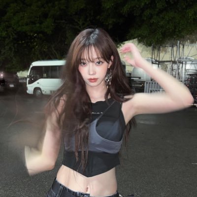 r__rae17's profile picture. 01 🚹 MY-J #에스파 #WINTER