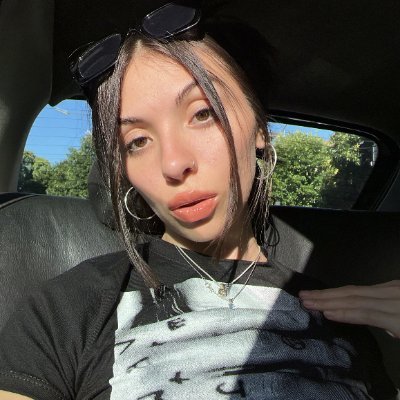 Dance teacher in Kansas 👯♂️
Pisces Girl ♓
With much love, horny and sass, FREE⬇️⬇️