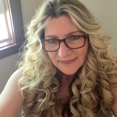 Grateful MAGA Mom, M-I-L, & #wrestling Gemma ❤️. I pledge allegiance to 🇺🇸! Will never give up my rights. Joined X for DJT/Elon int. NoCryptoPls