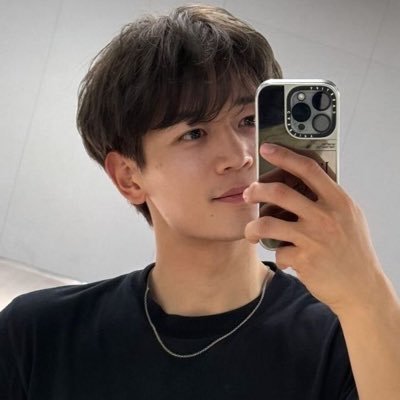MH19C's profile picture. like a body thrown into flames, 𝐌𝐇 ) turnin’ into ashes — ain’t no problem
