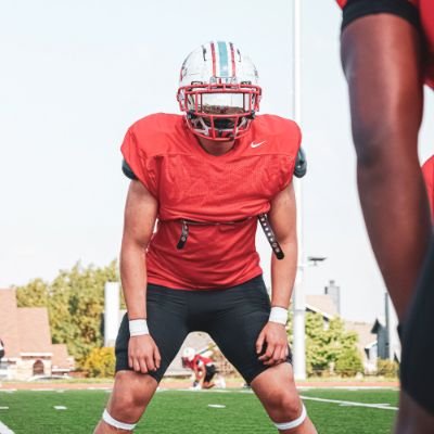 Damion Martinez
C/O 2026
Skyline High School
#8
5'11
203 lbs
MLB
3.5 GPA
https://t.co/o8hO0oypL4