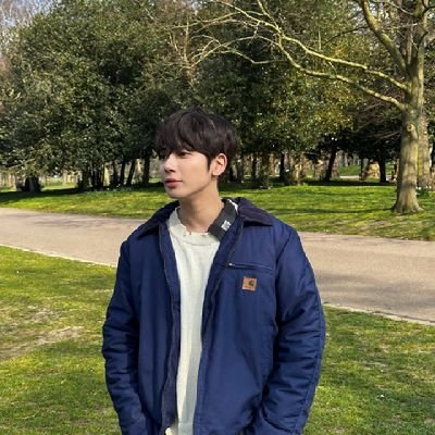 in this borahae and wari wari shit for life | 20s | fan account