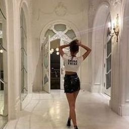 Eeklaqleeb3189's profile picture. 