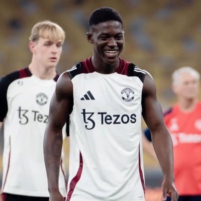 macsourceres's profile picture. @Keralablasters 💛 @ManUtd ❤️