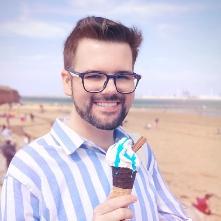 AndromedaMalaka's profile picture. Vintage Tech collector and Gamer.
Amiga 500, Apple II, CPC464, iMac G3, iBook Clamshell. 🩵