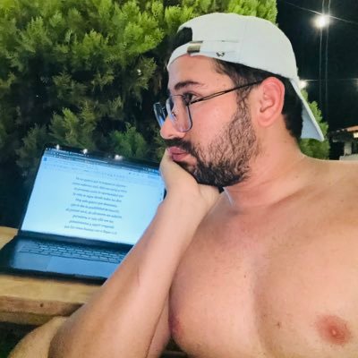 Escribo libros bestseller 🎈📚Mi viaje sin ti, Lo fugaz también es eterno, Querido yo; Vamos a estar bien, Lo que buscaba en ti lo encontré en mí, Tocando fondo