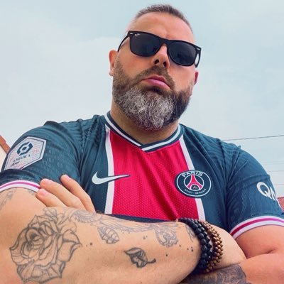 Depuis mes premiers pas au Parc, j’ai connu le short trop large de Rai, les frappes lunaires de Llacer, le casque de Kambouare et le génie de Pauleta ❤️💙
