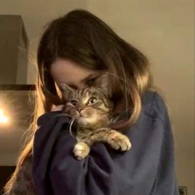 donghuijing2025's profile picture. 💻✨ High-energy coder girl sharing daily wins in code & gym 🏋️‍♀️💪 — now obsessed with Eastern wisdom 📜⛩️, exploring BaZi, I-Ching & feng shui 🌿