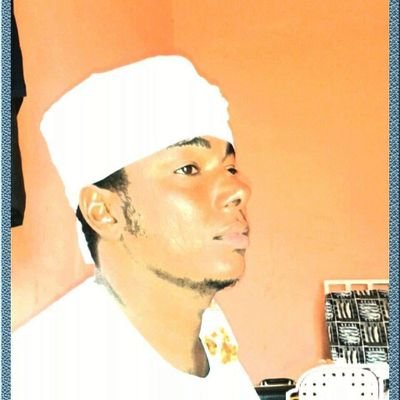 AlltBd55306's profile picture. استاذ 
بالمرحلة الثانوية..
استاذ في الجامعة ..
تخصص القانون الدولي 
الانساني