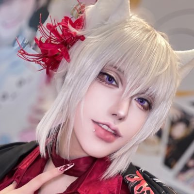 Cry-cry ( ◜◡‾)cosplayer🪬裡怪怪、搞抽象的、537親媽 商案、合作Email： leecrycry0619@gmail.com      日本語、中文、Eng 🆗