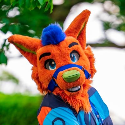 26/ Electrician ⚡️- Store Manager-mechanic /Very Friendly/ 🦊Loves Cars/UK Fur 🇬🇧/semi open 🐾 coffee lover ☕️,Biker,MX FOX #coathangergang