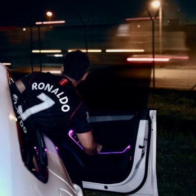 whosaaryan's profile picture. ⚽️🏎️🏏