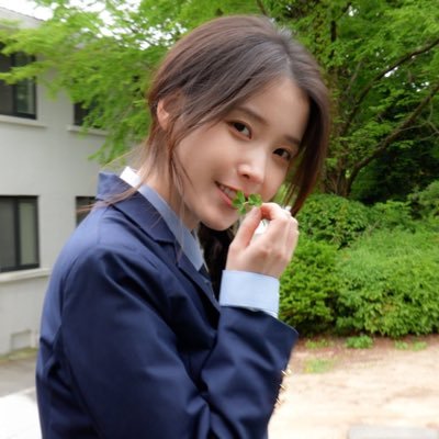 anjfqhkv's profile picture. 