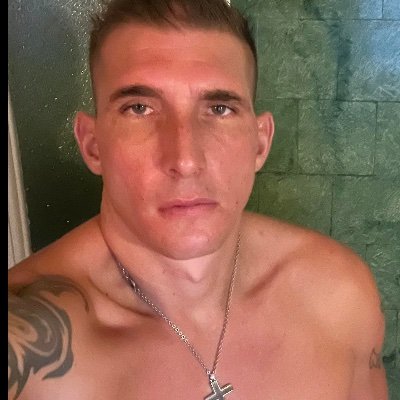 AFrk2019's profile picture. Sous contrat strict au service de @Domiaddict1