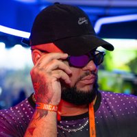 PFW | wiz (@pfwwiz) 's Twitter Profile