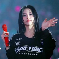 ReiYoung is seeing Twice (@pupuchaeng) 's Twitter Profile