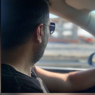 Zor günleri görünce ; Gidişi olanlara söyleyin... İyi günlerde... Dönüşler İptal..!!