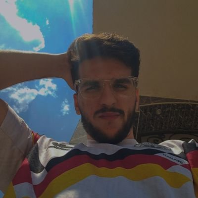Madrid for ever🤍
Cs Student | MERN Stack Developer | My portfolio https://t.co/0zJmNOBjWk