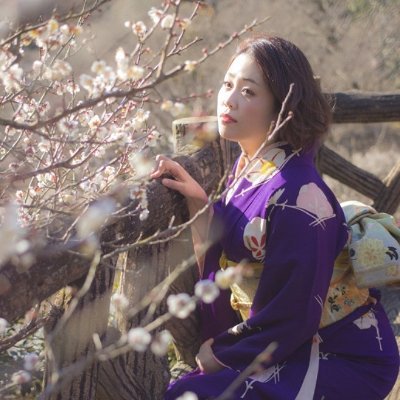 sakuutatumi's profile picture. とっくに成人済
年季の入ったおたくです。好きなもの→漫画・アニメ・映画・花・お散歩・コーヒー・美味しいご飯と美味しいお酒・着物