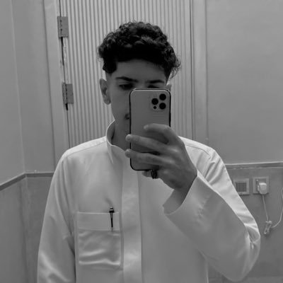 Dental Intern KSAU-HS {فَلا تَعْلَمُ نَفْسٌ مَا أُخْفِيَ لَهُمْ مِنْ قُرَّةِ أَعْيُنٍ جَزَاءً بِمَا كَانُوا يَعْمَلُونَ}