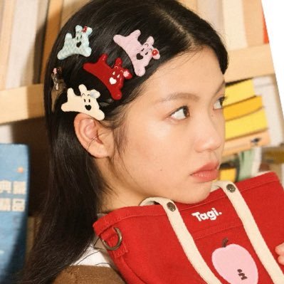 ถ้าเข้า #shopee แล้วยังไม่รู้จะซื้ออะไร ลองเข้าแอคนี้ดู เราจะมา #ป้ายยา และ #ส่งต่อ ความน่ารักให้คุณ ⌣̈⃝ᐧ