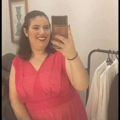 LG(B)T+ |
19y |
Ex-vet de CV |
Técnica em Comunicação Visual |
Skz, Dreamcatcher, BTS, Ateez, Loona, PJO, OP, Jão e mais uma caralhada de coisa