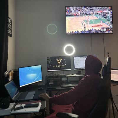 I am a Forex management professional with expertise in risk management, portfolio optimization, and market analysis. With a background in Computer Science.