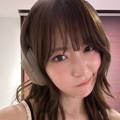 I am a mother who is a Miyawaki Sakura Fan!
|Humans ain't built the way Miyawaki Sakura is|
|🌸Anata mo, anata mo, minna no kokoro ni Sakura Sake!🌸|
