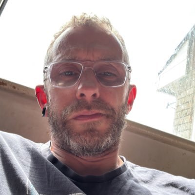 StefRo76's profile picture. 