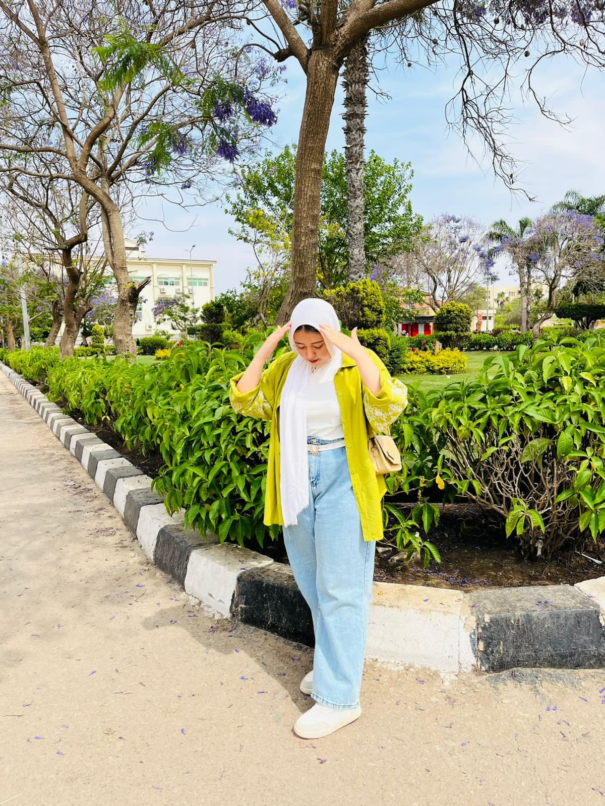 Most life experiences are not for regret but for learning.
FSMU🧑🔬