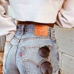 Vejirs43512's profile picture. 