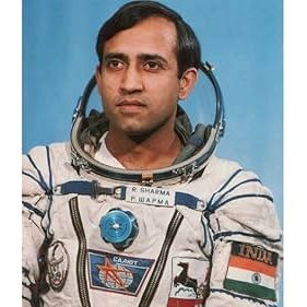 ik1lil's profile picture. 🌌 Space explorer | 🚀 Dreaming of the stars | 📡 Decoding the universe, one lightyear at a time