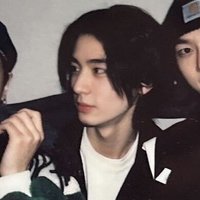 ve (@veeeeenyf) 's Twitter Profile