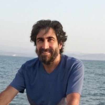 astramilebn's profile picture. Historian economist