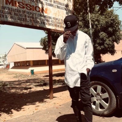 Youngbeelalgy's profile picture. 🎬 Sharing vibes, thoughts & good energy 🌍 Just a guy who loves laughs, life & late-night talks 💭✨