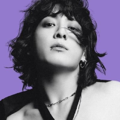 rosengirl's profile picture. She/Her | Veteran fangirl ~ BTS are Kings and own my heart - OT7 ARMY