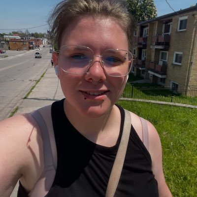 astr0galaxii's profile picture. 20, he/they, swiftie (forever clowning rep tv), proud card carrying member of the satanic temple