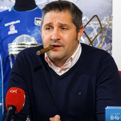 No busques que ponga nombres y entorpezca operaciones , tendras pistas y sacaras tus propias conclusiones . No preguntes porque no contesto .