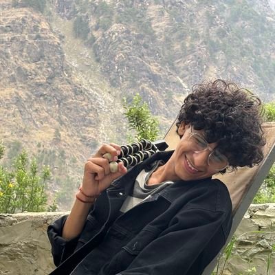 heyankiii's profile picture. Sometimes Developer, Sometimes Editor.