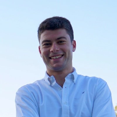 Presidente @nnggsevilla | Diputado @Dipusevi | Concejal @Tomares_es | Grado en Derecho ; Estudio Ciencias Políticas en @pablodeolavide.