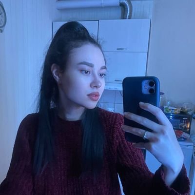 whylyana's profile picture. 🇸🇰23 yo🤍traveler/polyglot🤍 cs2/dota2/osu player🎮