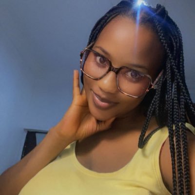 Fashion Designer! all orders are pre-order https://t.co/QyEK54Jxau wife and a mum